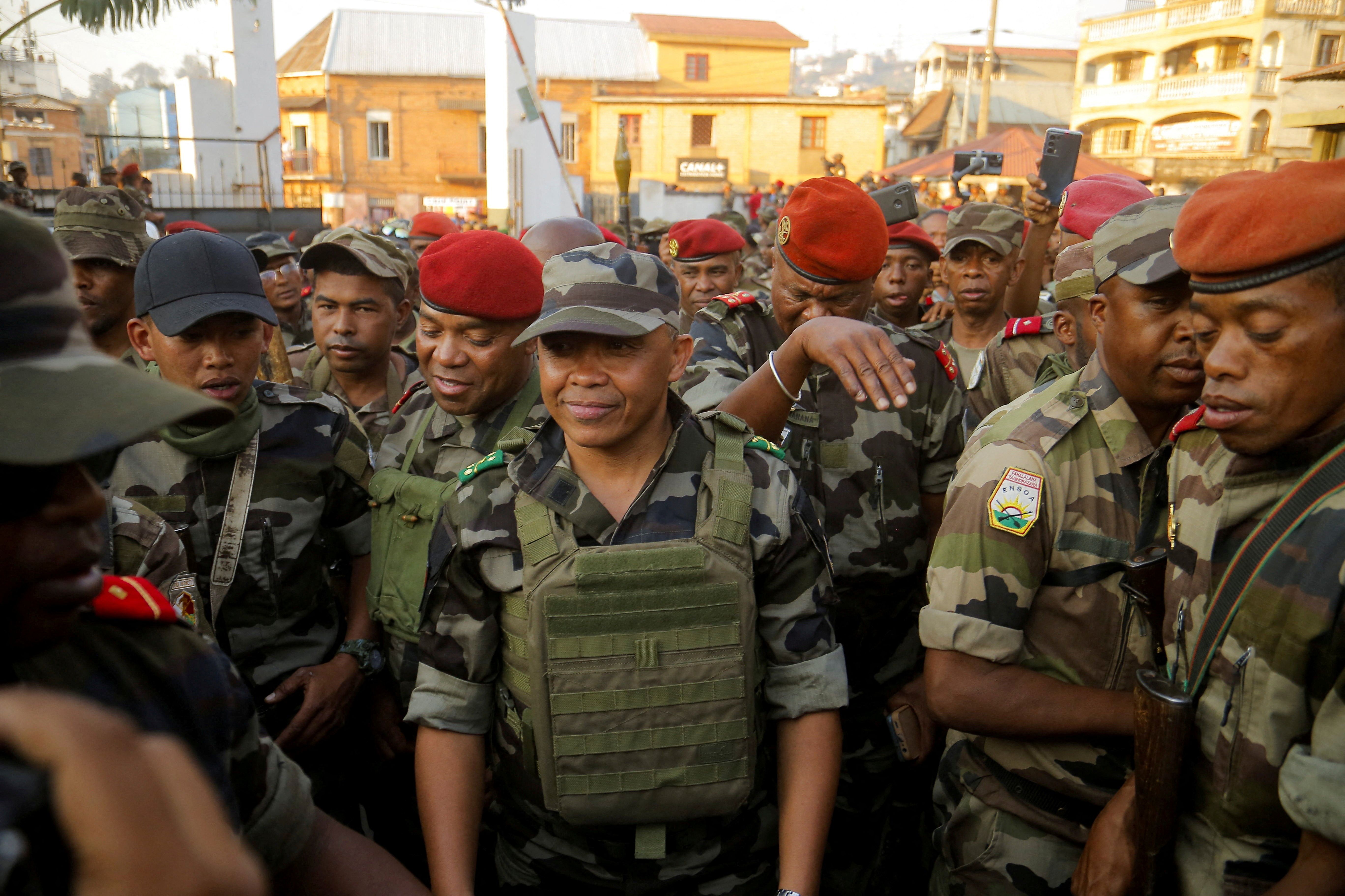 Malagasy military base welcomes Colonel Michael Randrianirina.