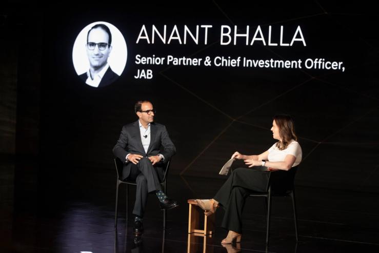 Anant Bhalla and Semafor’s Liz Hoffman during an event.