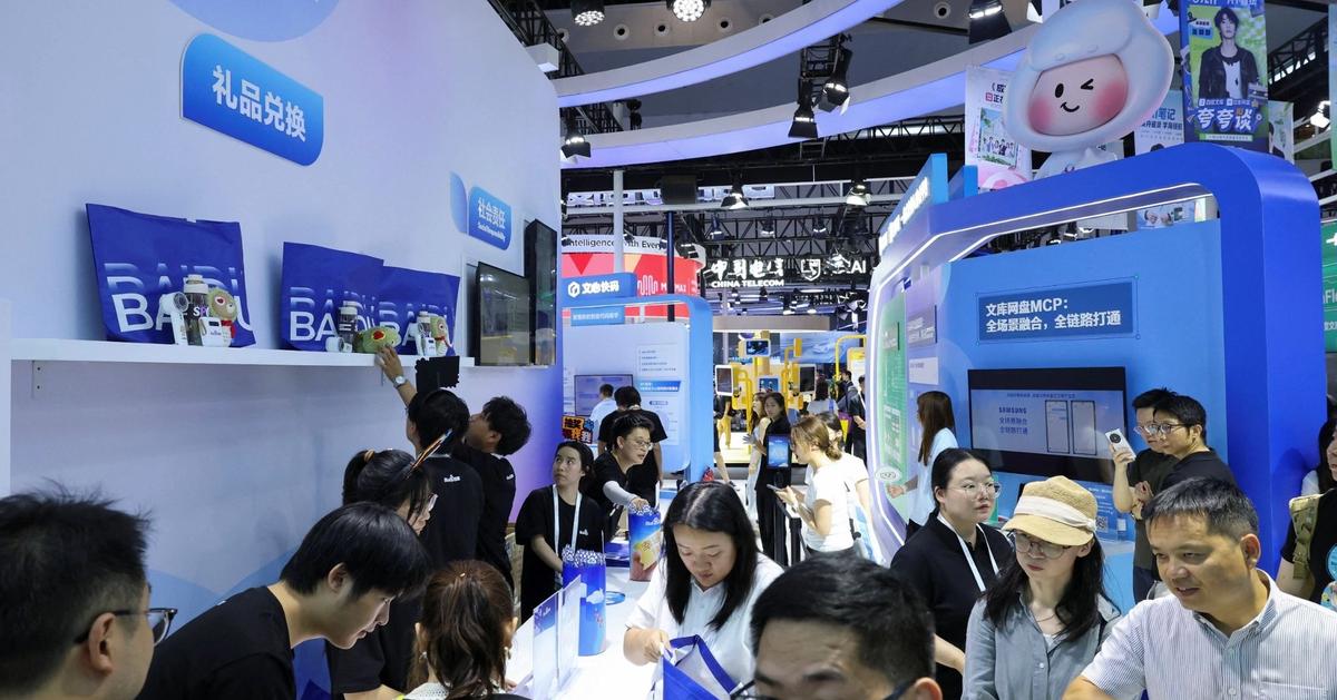 Chinese AI apps offer cash incentives to attract users