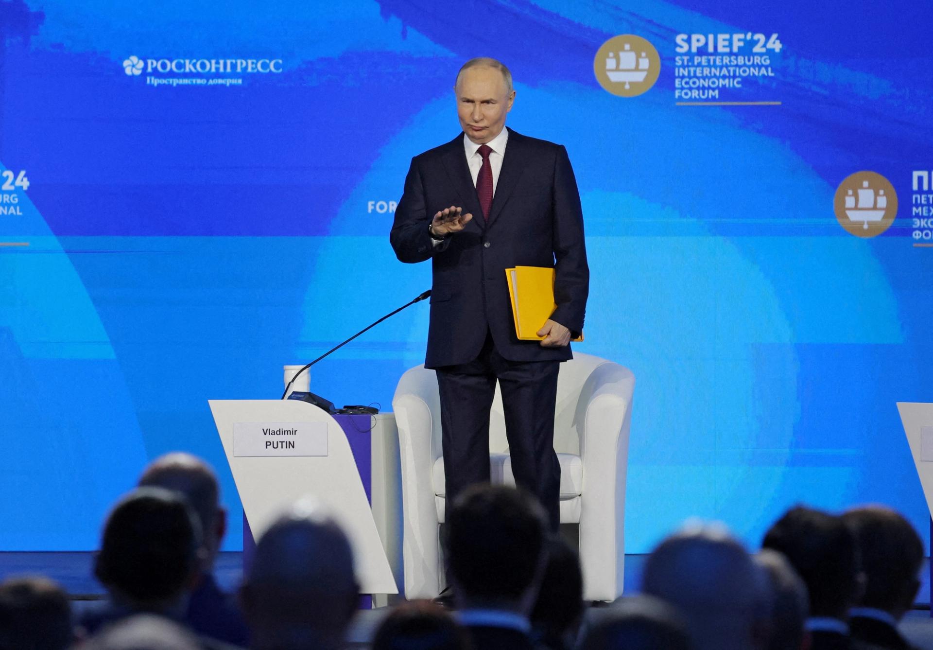 Russian President Vladimir Putin attends a plenary session of the St. Petersburg International Economic Forum (SPIEF) in Saint Petersburg, Russia June 7, 2024. REUTERS/Anton Vaganov/Pool TPX IMAGES OF THE DAY
