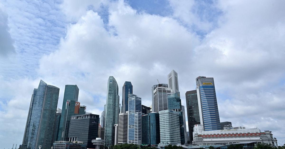 UAE and Singapore lead global workforce AI adoption rates