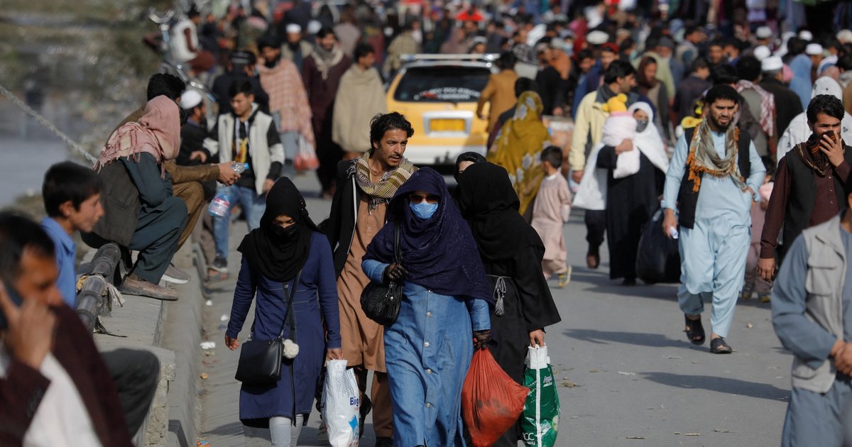 Execution Spectators Taliban publicly executes first person since takeover of Afghanistan ...