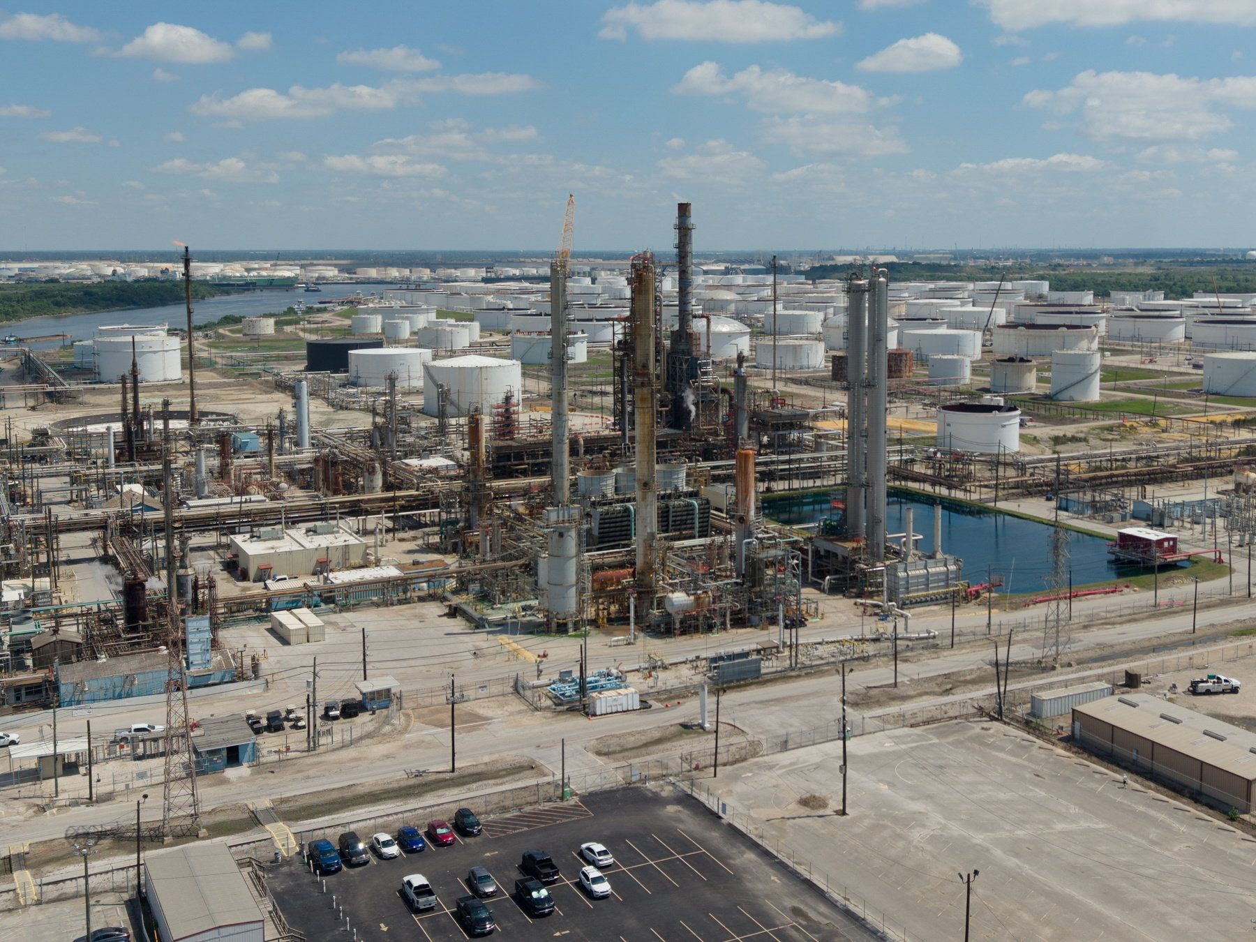 Oil refinery