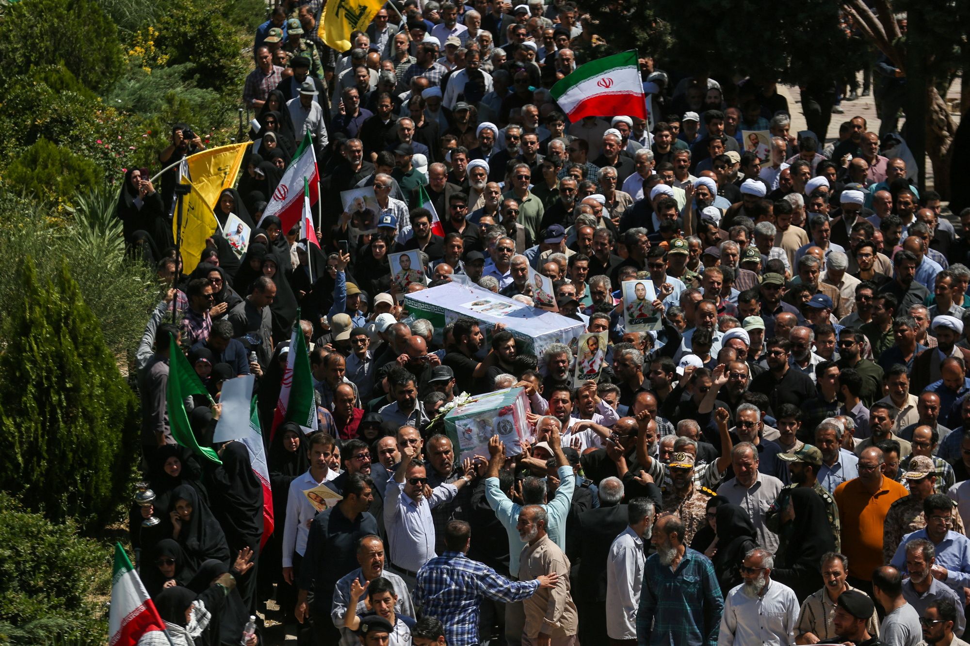 Funeral for those killed in Israeli strikes on Iran, in Qazvin.