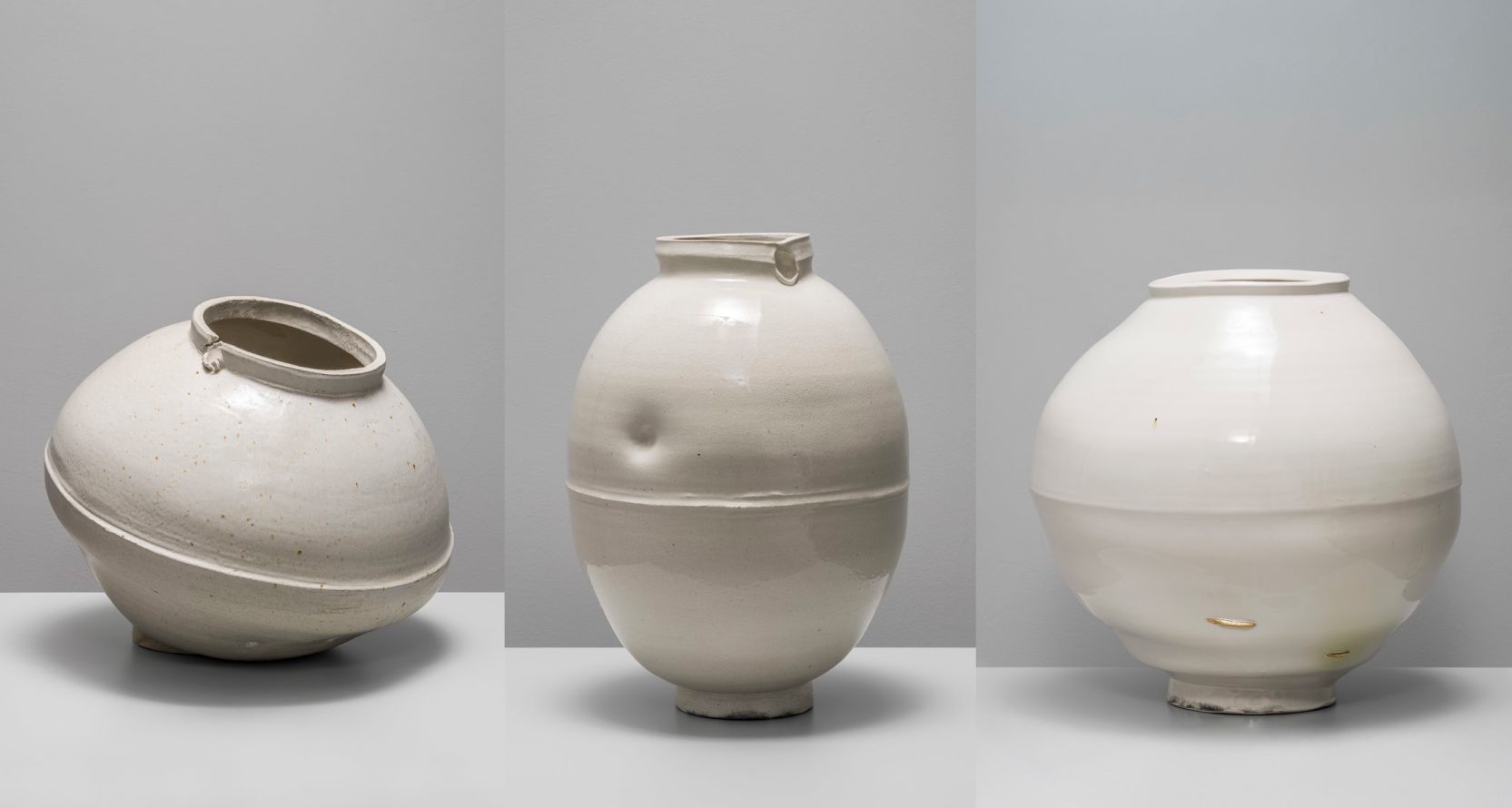 Lee Hun-chung’s “Jar” series