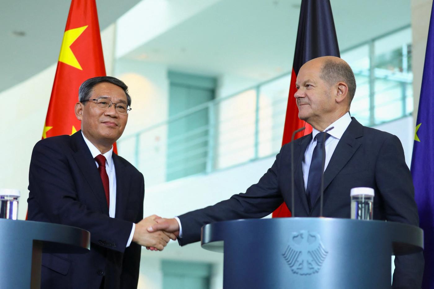 German Chancellor Olaf Scholz and Chinese Premier Li Qiang.