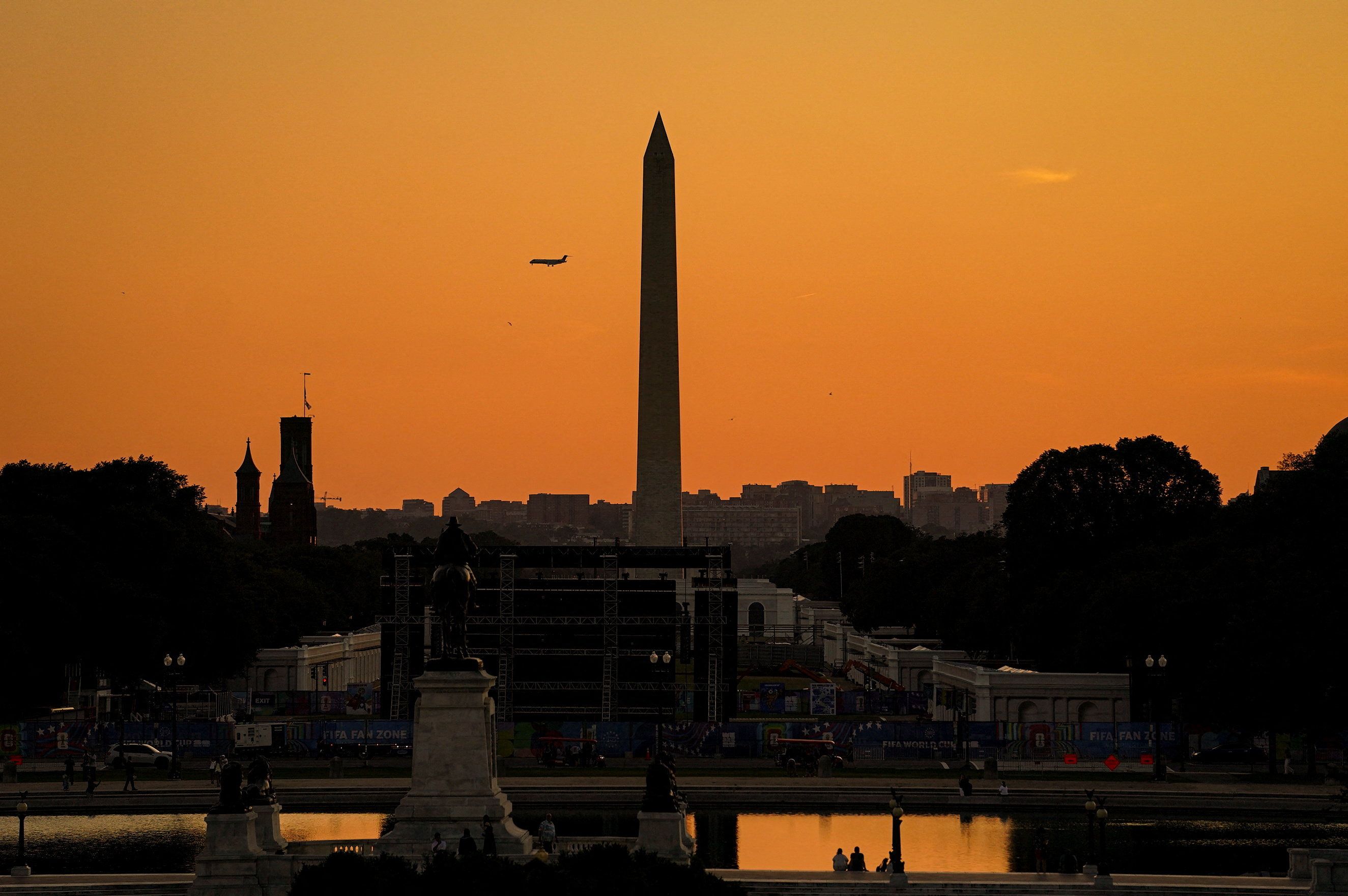 The Washington Monument 