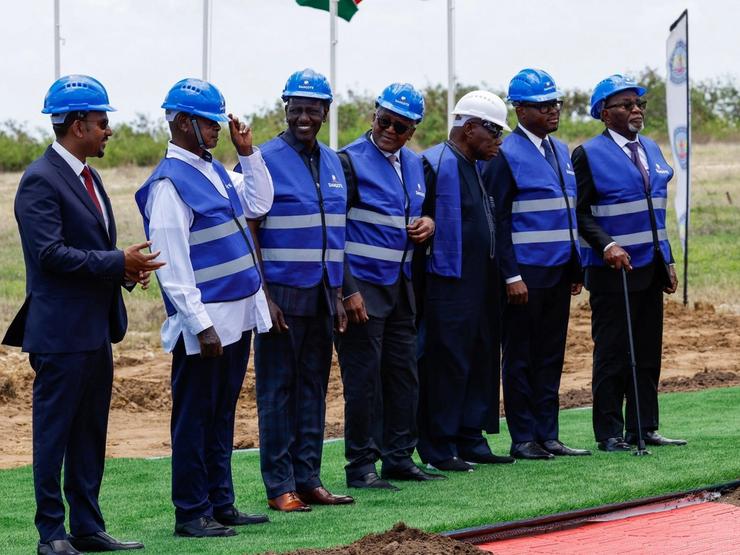 Aliko Dangote, President and Chief Executive Officer (CEO) of Dangote Group and Kenya’s President William Ruto attend the groundbreaking ceremony for the construction of an East African oil refinery in Lamu, Kenya.