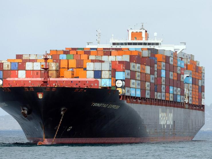 A ship full of cargo containers
