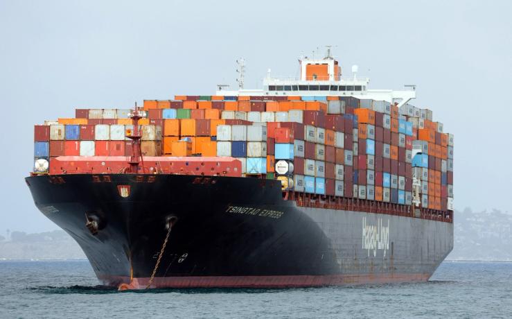 A ship full of cargo containers