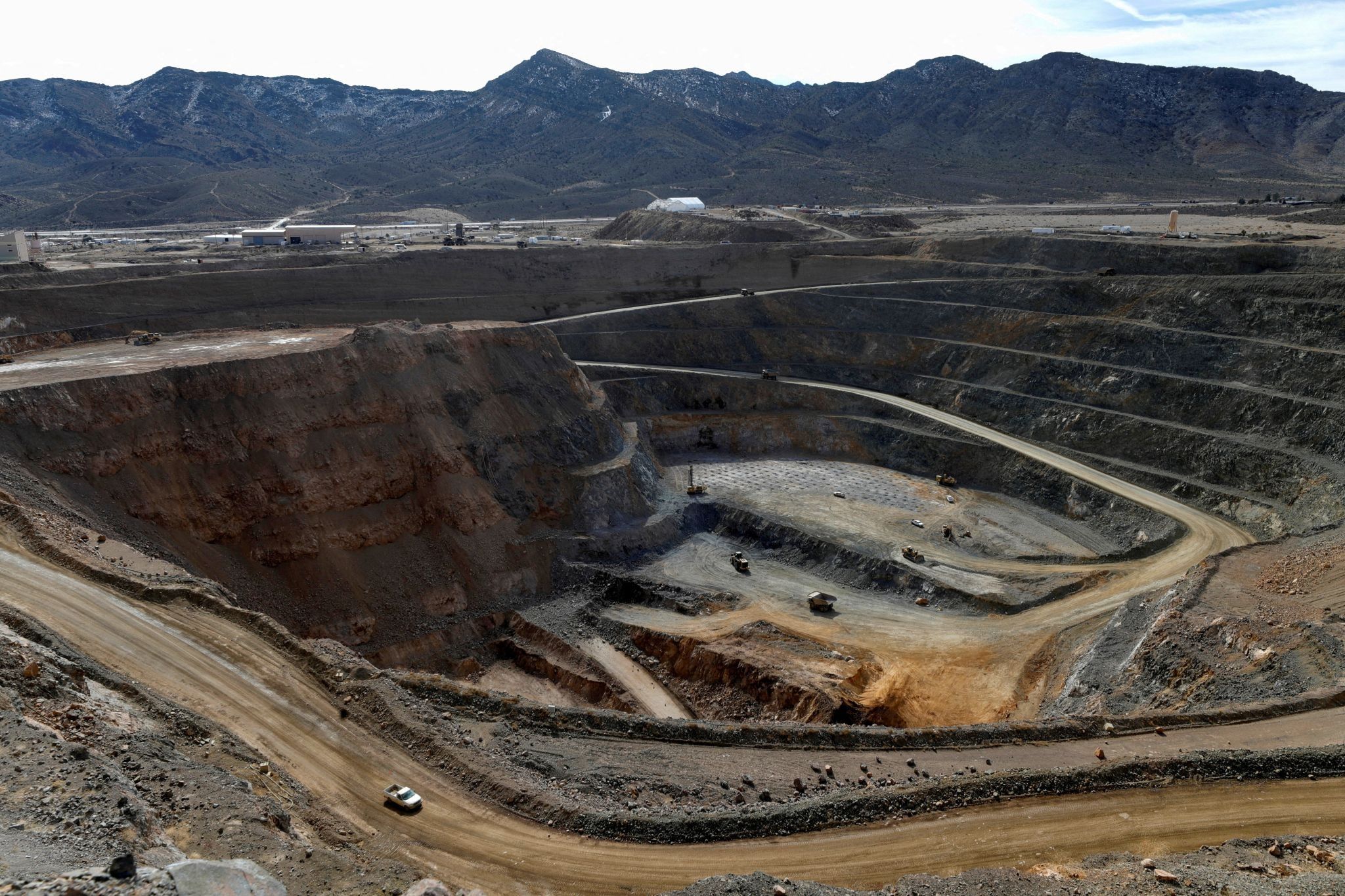 MP Materials minerals quarry