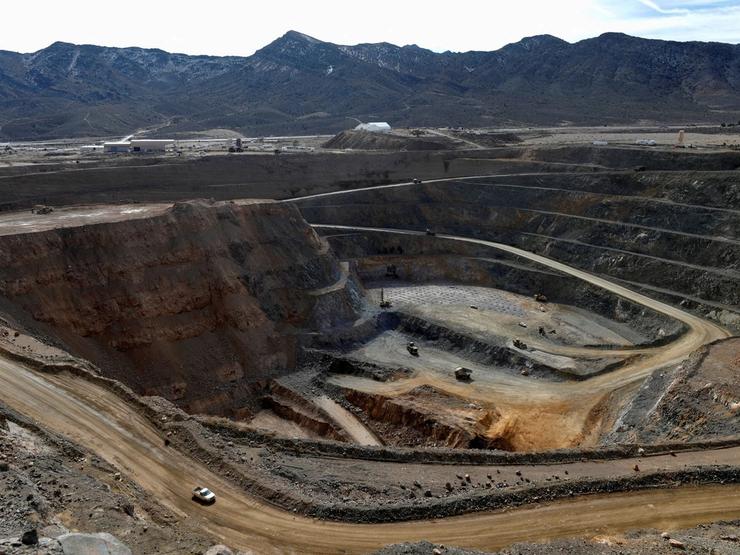 MP Materials minerals quarry
